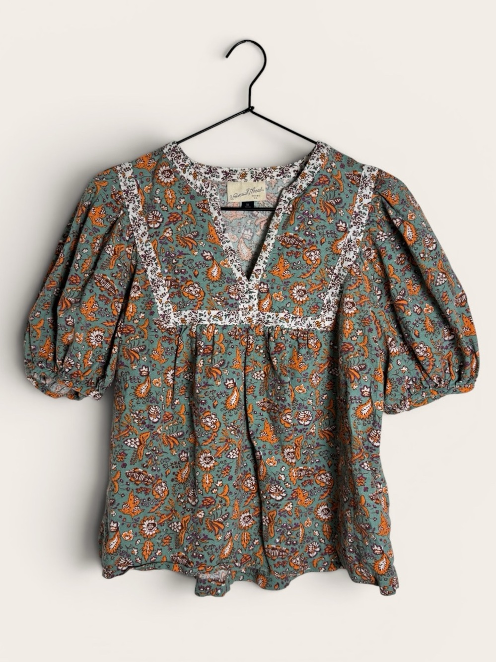 Universal Thread Boho Floral Paisley Print Puff Sleeve Top- Orange, Green, White
